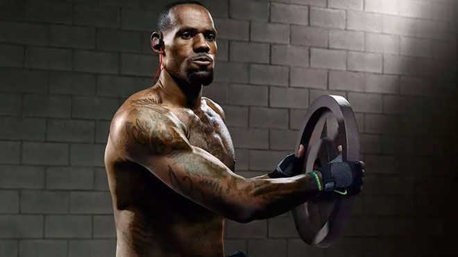 Lebron discount shoulder workout