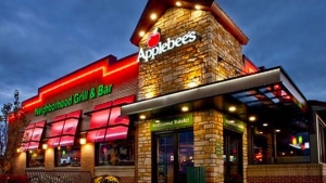 BUILDING MUSCLE AND BURNING FAT…AT APPLEBEE’S?!?