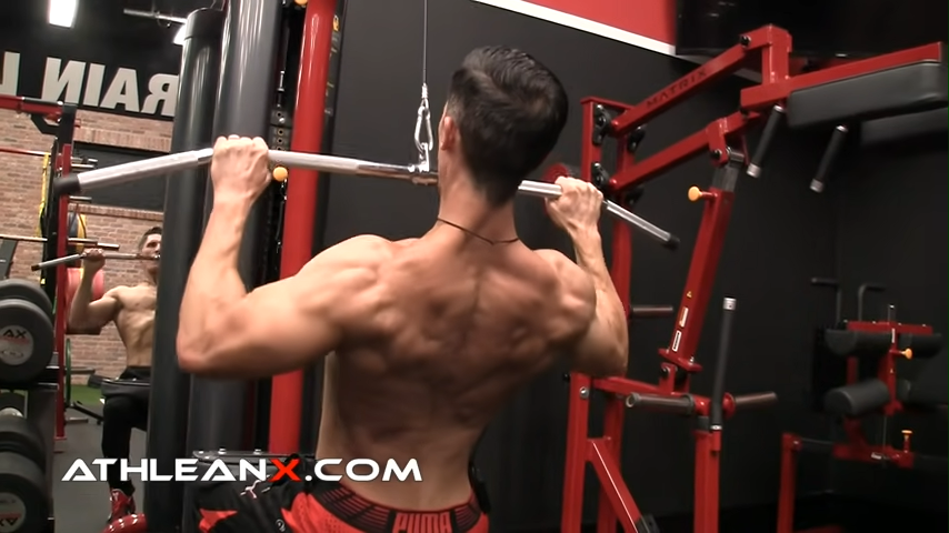 lat pulldowns