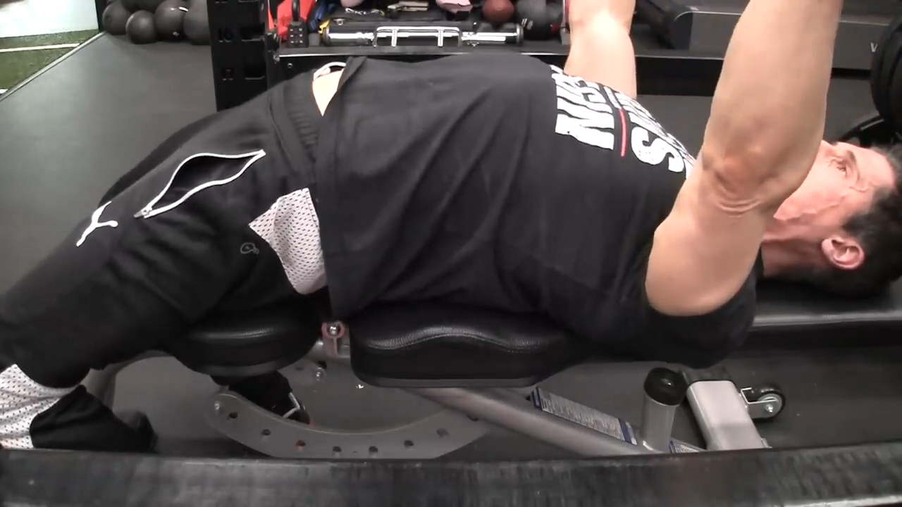 thoracic spine in bench press