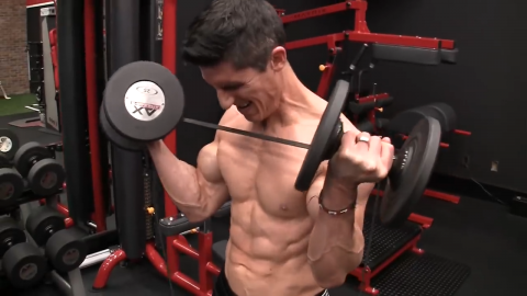dumbbell curl with resistance band for biceps