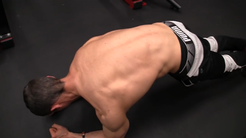 plank push away abs exercise for serratus