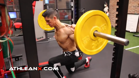 reverse barbell lunge