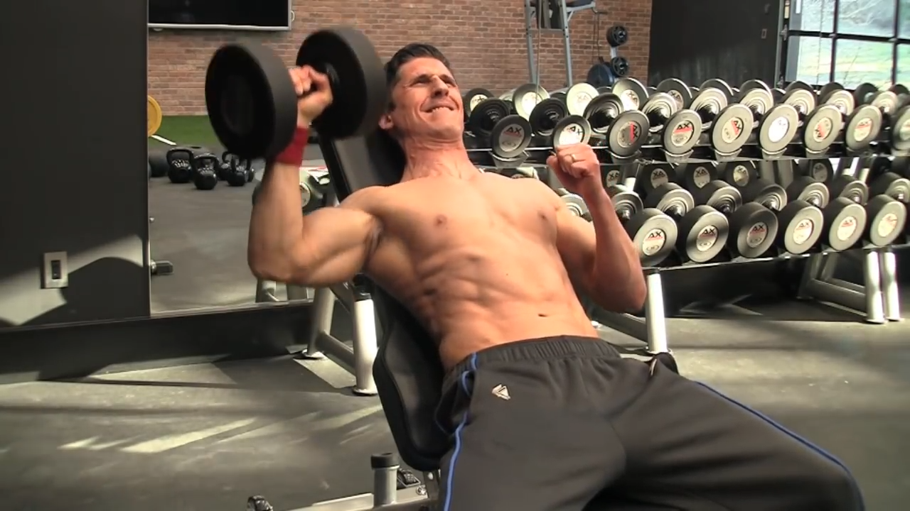 one arm dumbbell incline bench press exercise