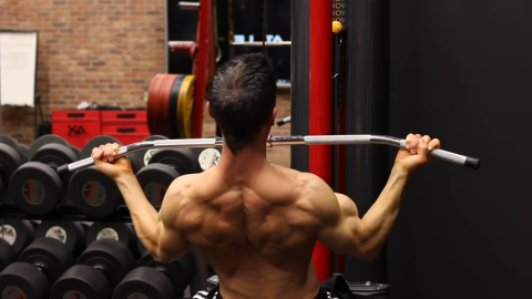 wide arm reverse pulldown exercise