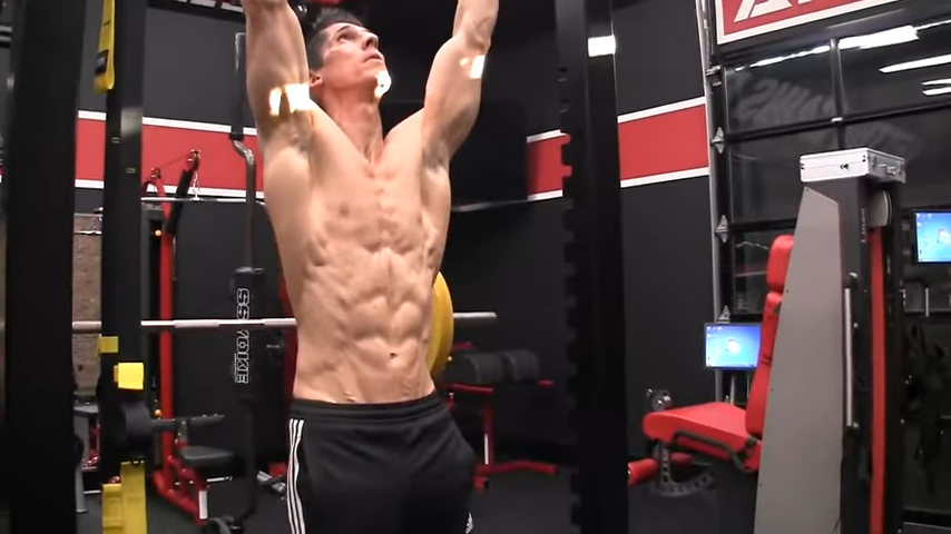work on stronger abs for pullups