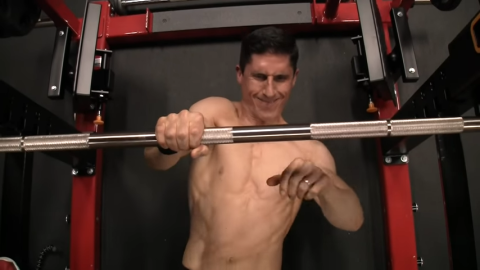 hanging one arm rows