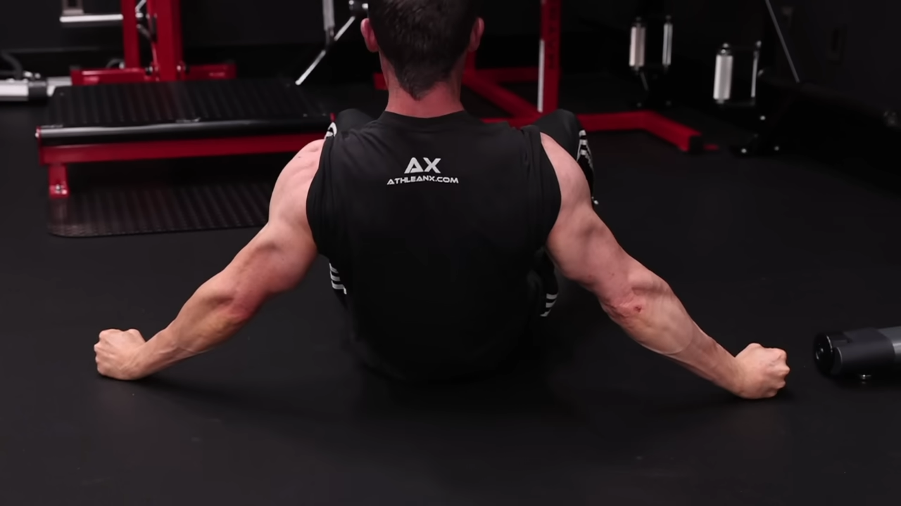 triceps trunk lift