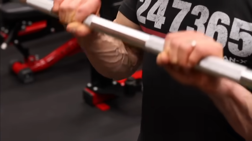 classic reverse barbell curls